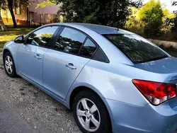 Albastru Utilizat 2011 Chevrolet Cruze LS Berlinǎ | 3.250 EUR
