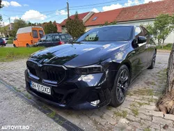 Negru Utilizat 2023 BMW 520 Berlinǎ | 55.930 EUR (Preț OK)