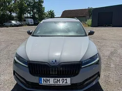 Gri Utilizat 2020 Skoda Superb SportLine Break | 16.990 EUR (Super Preț)