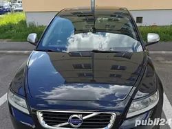 Negru Utilizat 2012 Volvo S40 R-Design Berlinǎ | 3.800 EUR