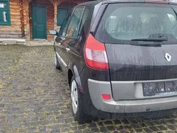 Utilizat 2005 Renault Mégane II Hatchback | 1.100 EUR (Preț OK)