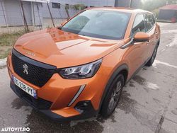 Culoareportocaliu Utilizat 2021 Peugeot 2008 Active SUV | 12.100 EUR (Preț bun)