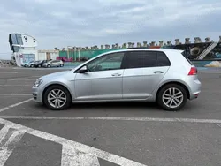 Utilizat 2013 VW Golf VII Hatchback | 8.250 EUR (Scump)