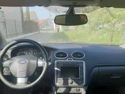 Utilizat 2005 Ford Focus Hatchback | 5.000 EUR (Scump)
