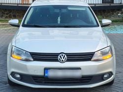 Culoaregalbeuriu Utilizat 2012 VW Jetta Comfortline Berlinǎ | 3.999 EUR (Super Preț)