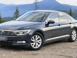 Gri Utilizat 2016 VW Passat Berlinǎ | 10.500 EUR (Preț bun)