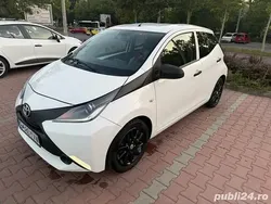 Alb Utilizat 2017 Toyota Aygo Hatchback | 6.600 EUR (Preț bun)