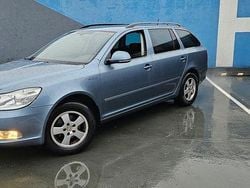 Culoarealbastru Utilizat 2011 Skoda Octavia Ambition Break | 2.990 EUR (Super Preț)