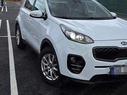 Alb Utilizat 2016 Kia Sportage SUV | 13.500 EUR (Puțin scump)