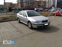 Gri Utilizat 2008 Skoda Octavia Berlinǎ | 3.300 EUR (Puțin scump)