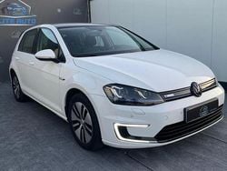 Culoarealb Utilizat 2016 VW e-Golf Edition Hatchback | 13.990 EUR (Puțin scump)