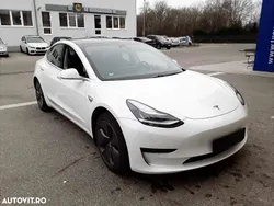 Alb Utilizat 2020 Tesla Model 3 Standard Range Plus Berlinǎ | 25.526 EUR (Scump)
