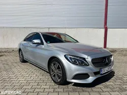 Gri Utilizat 2016 Mercedes C200 Avantgarde Berlinǎ | 22.600 EUR (Scump)