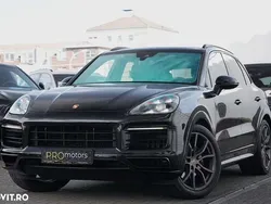 Culoarenegru Utilizat 2021 Porsche Cayenne SUV | 86.900 EUR
