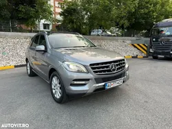 Gri Utilizat 2012 Mercedes ML350 Edition 1 SUV | 12.950 EUR (Preț OK)