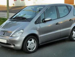 Utilizat 2000 Mercedes A160 Berlinǎ | 498 EUR