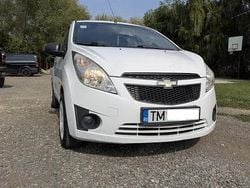 Alb Utilizat 2011 Chevrolet Spark Hatchback | 2.200 EUR (Preț OK)