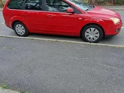 Culoarerosu Utilizat 2007 Ford Focus Trend Break | 1.600 EUR (Preț OK)