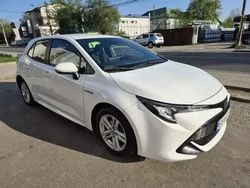 Alb Utilizat 2021 Toyota Corolla Hatchback | 16.000 EUR (Super Preț)
