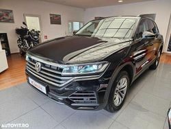Culoarenegru Utilizat 2020 VW Touareg SUV | 33.300 EUR (Preț OK)