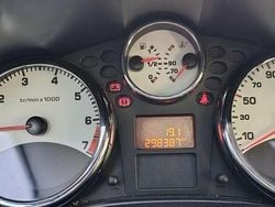 Culoarenegru Utilizat 2008 Peugeot 207 Family Break | 1.750 EUR (Preț OK)