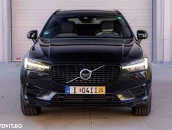 Culoarenegru Utilizat 2021 Volvo XC60 R-Design SUV | 29.990 EUR