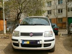 Alb Utilizat 2010 Fiat Panda Hatchback | 3.300 EUR