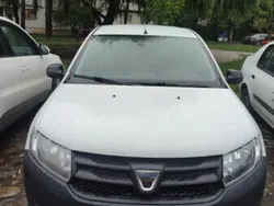 Alb Utilizat 2015 Dacia Logan Berlinǎ | 3.495 EUR (Super Preț)
