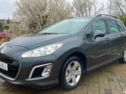 Utilizat 2012 Peugeot 208 Hatchback | 3.350 EUR