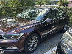 Culoarerosu Utilizat 2016 VW Passat Executive Berlinǎ | 15.500 EUR