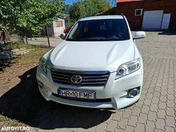 Culoarealb Utilizat 2010 Toyota RAV4 SUV | 5.300 EUR (Preț OK)