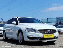 Alb Utilizat 2014 Volvo V60 R-Design Break | 8.299 EUR (Preț OK)