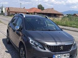 Gri Utilizat 2019 Peugeot 2008 Active SUV | 7.100 EUR (Super Preț)