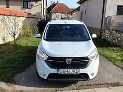Culoarealb Utilizat 2019 Dacia Lodgy Lauréate Monovolum | 7.250 EUR (Super Preț)