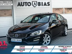 Negru Utilizat 2016 Volvo S60 Summum Berlinǎ | 15.450 EUR