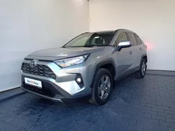 Gri deschis metalic Utilizat 2022 Toyota RAV4 Comfort SUV | 27.550 EUR (Preț OK)