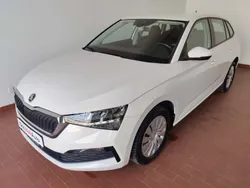 Albnormal Utilizat 2020 Skoda Scala Ambition Hatchback | 11.800 EUR (Preț bun)