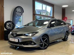 Culoaregri Utilizat 2017 Toyota Auris Hybrid Team Break | 13.499 EUR (Preț OK)