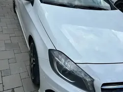 Utilizat 2015 Mercedes A180 Berlinǎ | 13.500 EUR