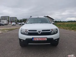 Alb Utilizat 2012 Dacia Duster SUV | 6.600 EUR (Preț bun)