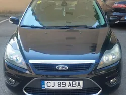 Negru Utilizat 2010 Ford Focus Hatchback | 2.500 EUR (Preț bun)