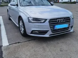 Utilizat 2013 Audi A4 Berlinǎ | 10.000 EUR