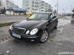 Utilizat 2006 Mercedes 220 | 1.650 EUR