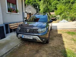 Gri Utilizat 2021 Dacia Duster SUV | 12.800 EUR (Preț bun)