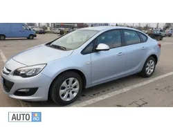 Gri Utilizat 2017 Opel Astra Berlinǎ | 11.000 EUR (Scump)