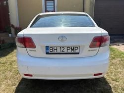 Utilizat 2009 Toyota Avensis Berlinǎ | 3.100 EUR (Preț OK)