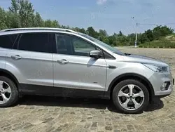 Gri Utilizat 2018 Ford Kuga SUV | 47.500 EUR