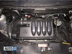 Argintiu Utilizat 2006 Mercedes A160 Hatchback | 3.050 EUR