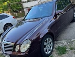 Utilizat 2007 Mercedes 220 Berlinǎ | 4.200 EUR