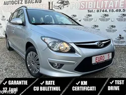 Argint Utilizat 2011 Hyundai i30 Comfort Break | 5.990 EUR (Puțin scump)